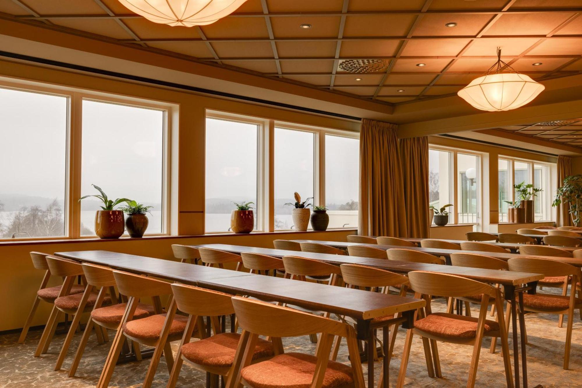 Hjortviken Country Club Hotel Hindas Exterior photo